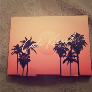 BNIB Smashbox Cali Kissed face palette
